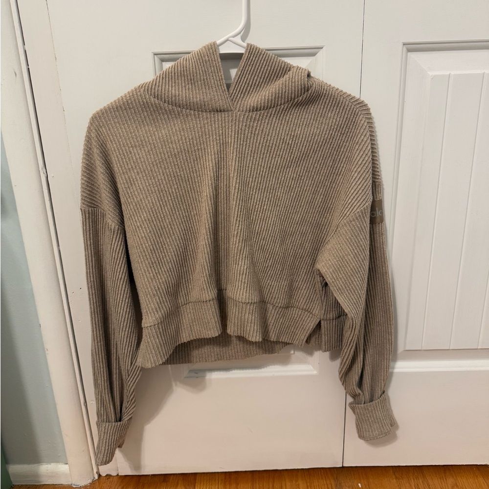 ALO Yoga Taupe Ribbed Women's Sweater